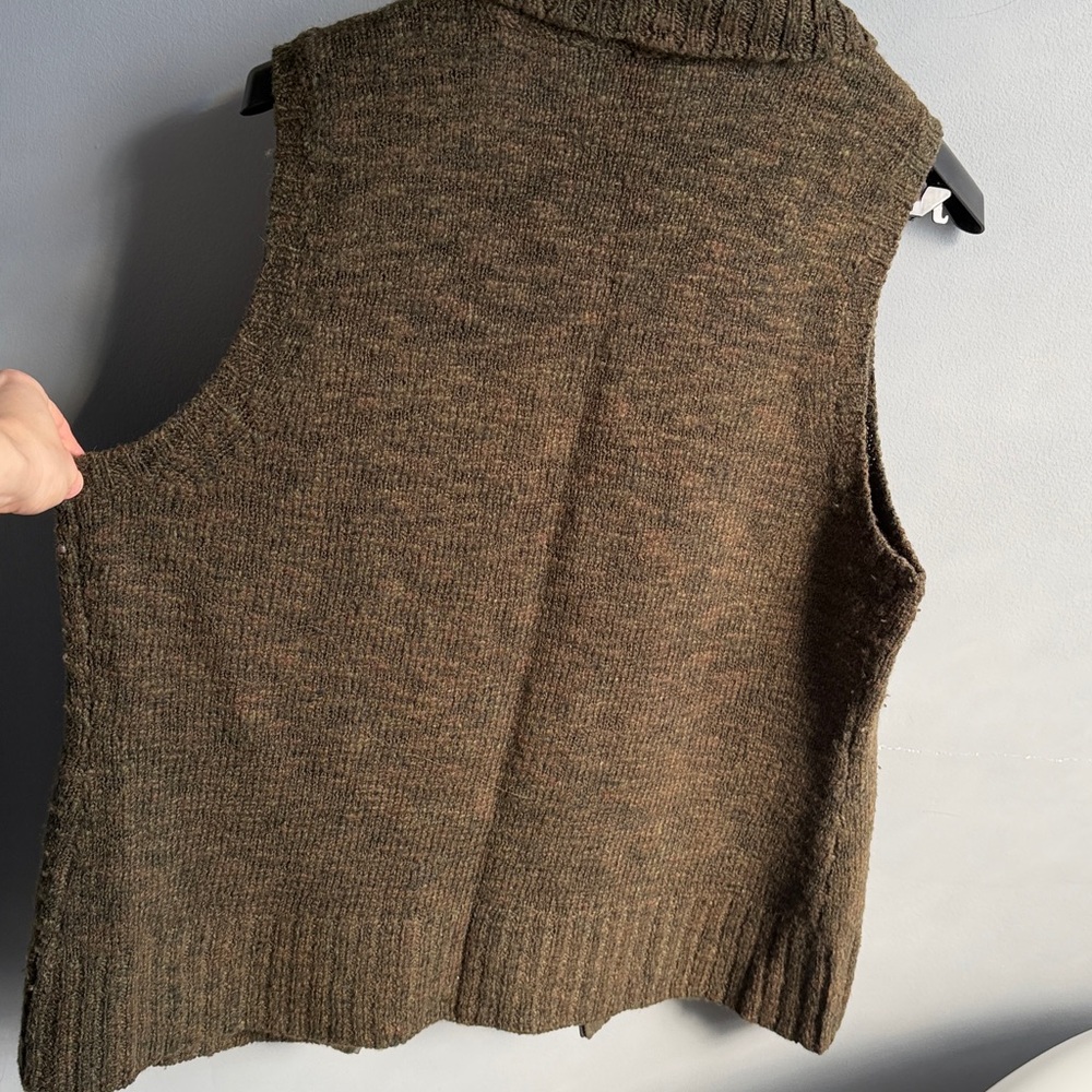 Brown and Green Sleeveless Wool Alpaca blend Sweater Vest, Large - Picture 10 of 10